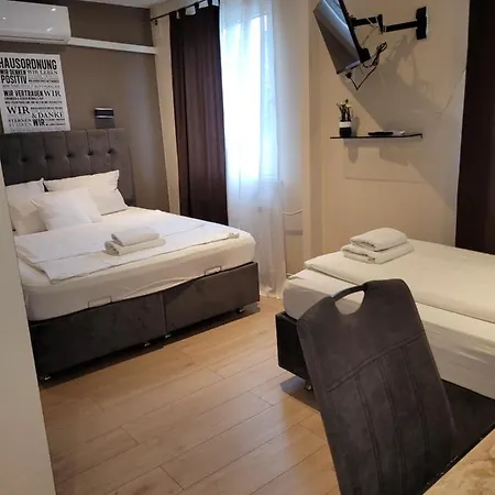 Franken An Der Messe Hotel