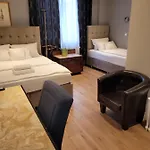 フランケン アン デア メッセ 3* フランクフルト