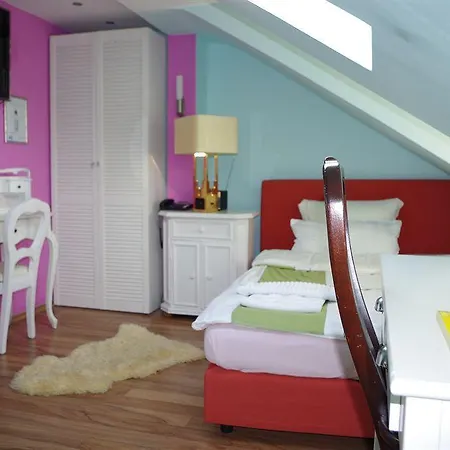 Hotel Franken An Der Messe 3*