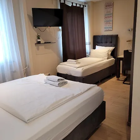 Franken An Der Messe Hotel 3*