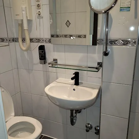 Hotel Franken An Der Messe 3*