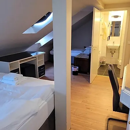 Franken An Der Messe Hotel 3*