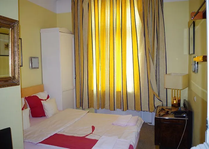 Franken An Der Messe Hotel 3*