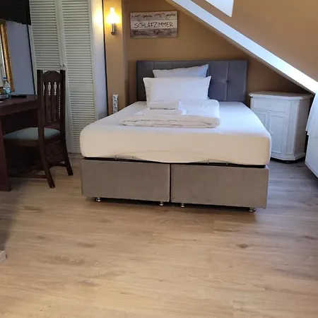 Franken An Der Messe Hotel