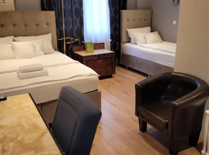 弗兰肯河畔旅馆 3* 美因河畔法兰克福