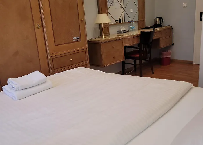 弗兰肯河畔旅馆