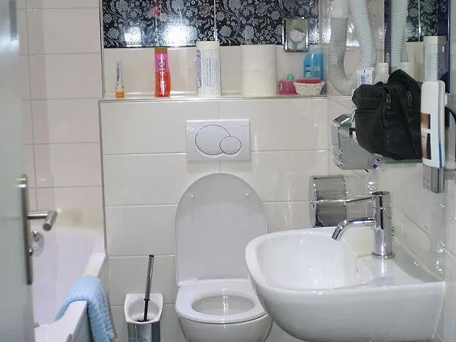 弗兰肯河畔旅馆